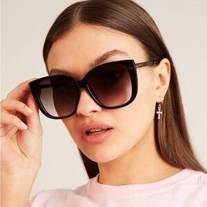 Quay Ever After Polarized Sunglasses (Tort/Smoke Taupe)